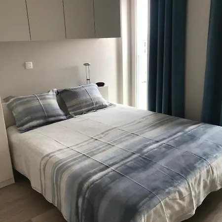 Whaaw Apartman *